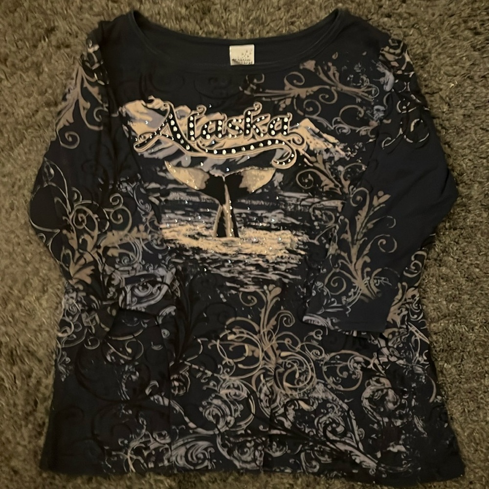 Beautiful blue y2k shirt, thrifted